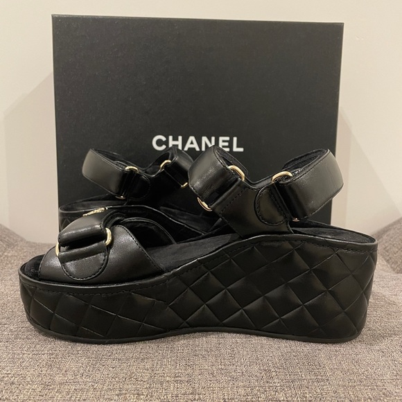 Chanel Platform Quilted Dad Sandals - Black Leather, Gold CC hardware - Picture 7 of 15